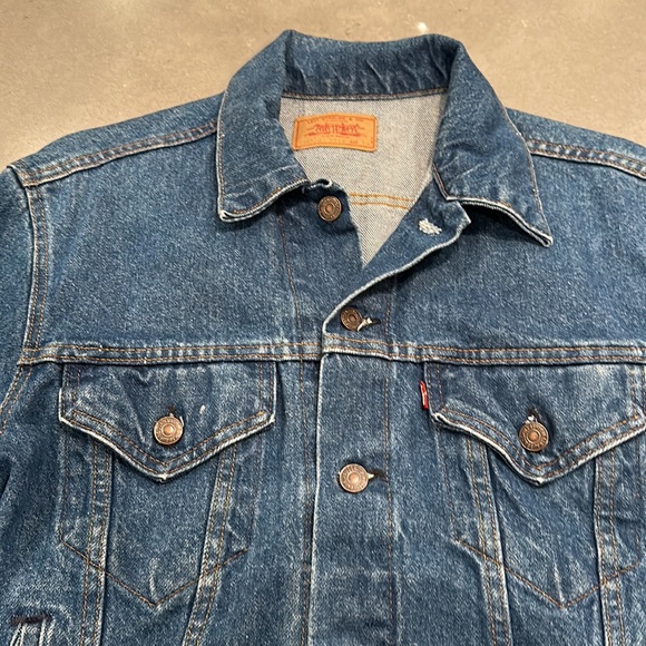LEVI’S DENIM JACKET - Picture 4 of 7